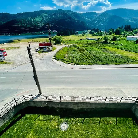 къща за гости пехлеванови Campsite Sarnitsa